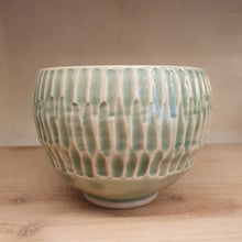 Charger l'image dans la galerie, Bol à pied - Collection "Scala"