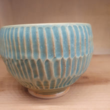 Charger l'image dans la galerie, Bol à pied - Collection "Scala"